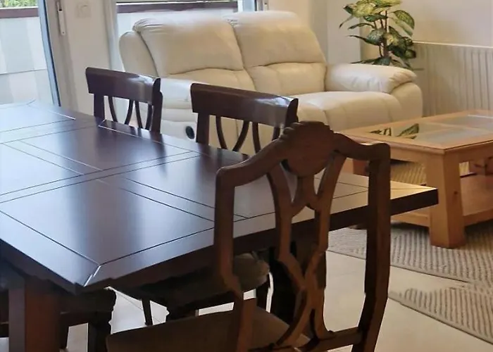 Relax Y Conexion - Cerca De Todo